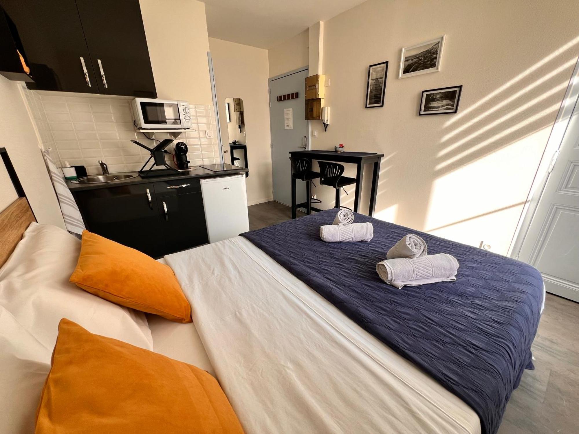 Lysbed - Desjardins Apartment Angers Ngoại thất bức ảnh
