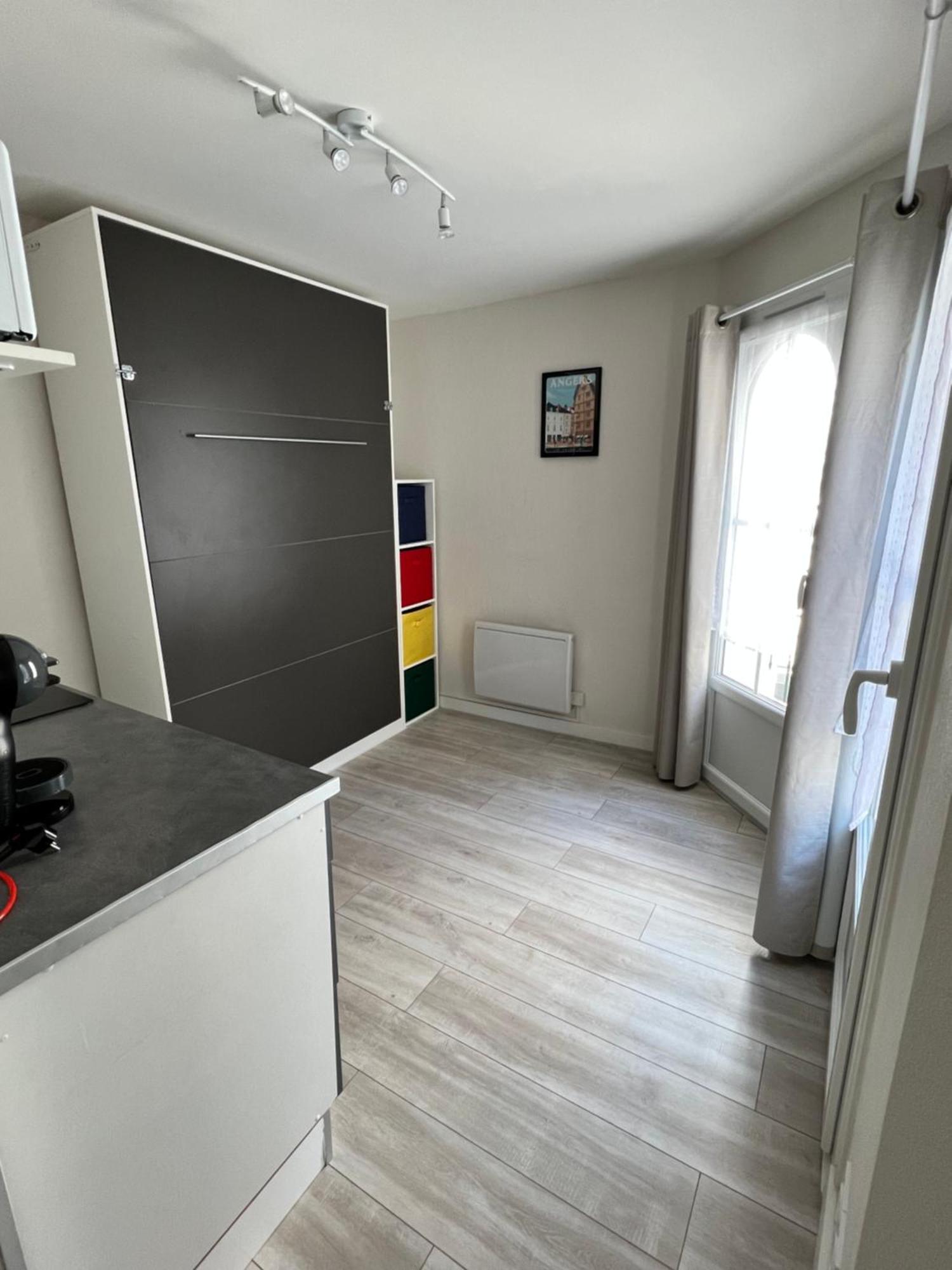 Lysbed - Desjardins Apartment Angers Ngoại thất bức ảnh