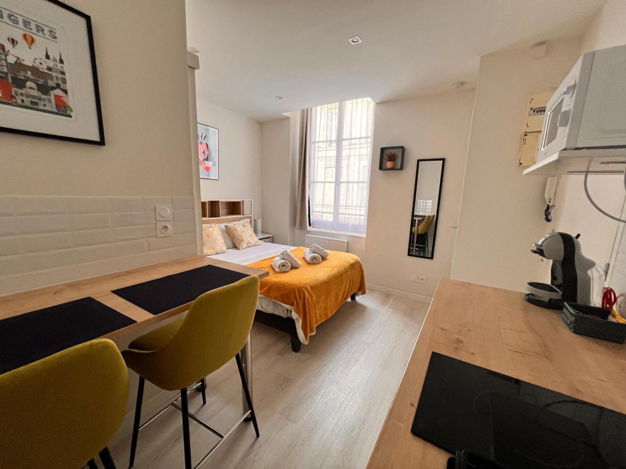 Lysbed - Desjardins Apartment Angers Ngoại thất bức ảnh