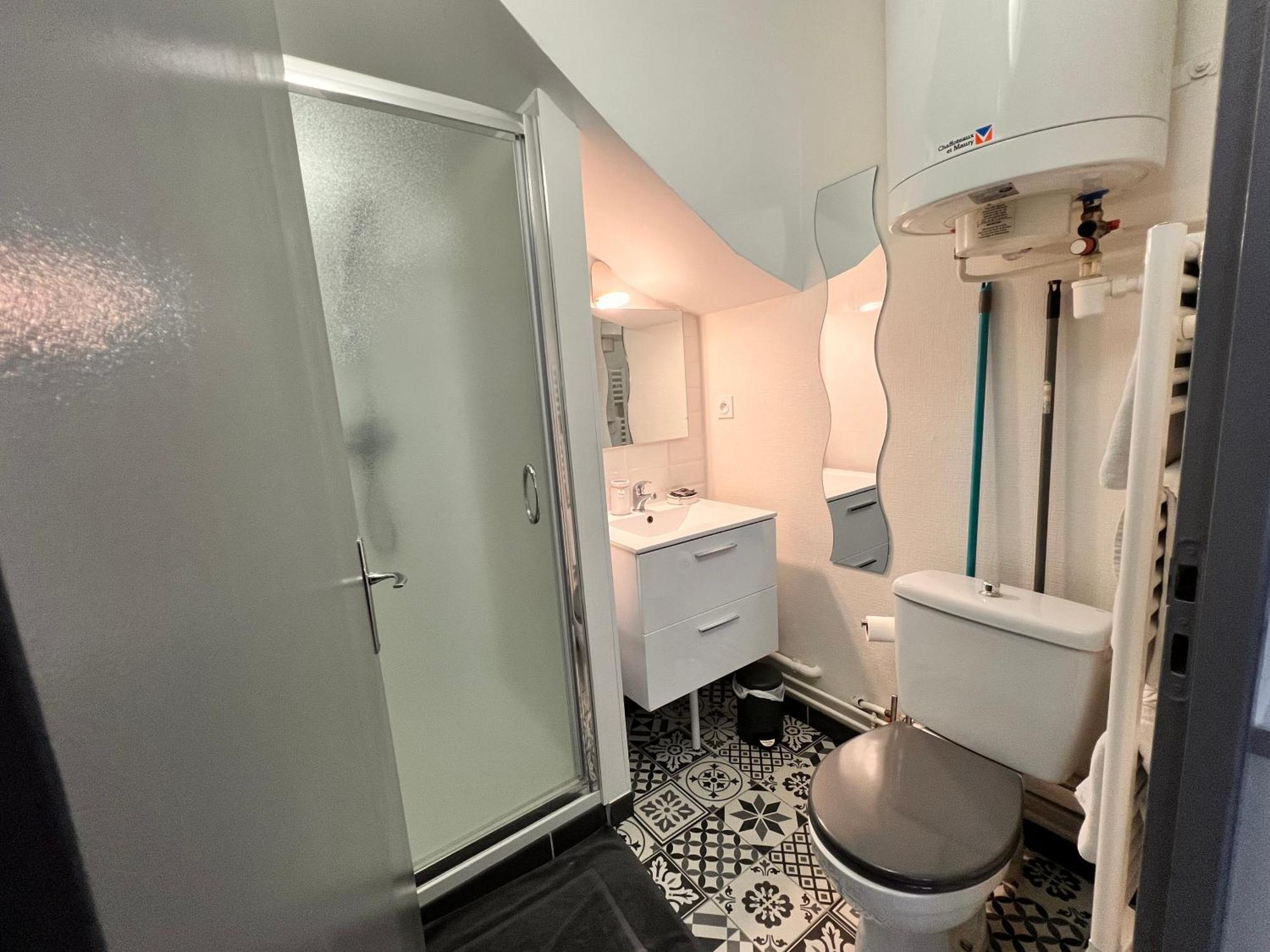 Lysbed - Desjardins Apartment Angers Ngoại thất bức ảnh
