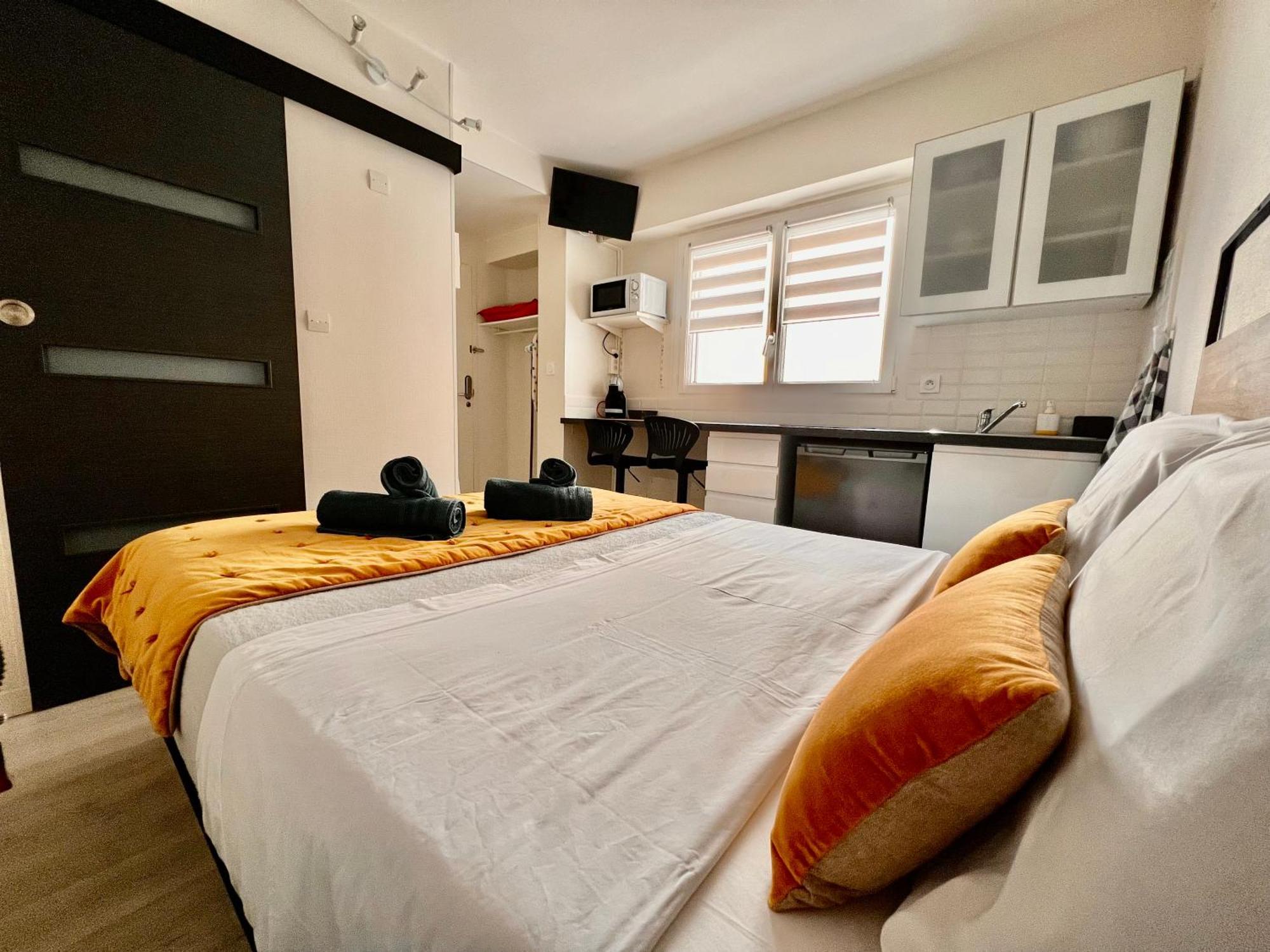 Lysbed - Desjardins Apartment Angers Ngoại thất bức ảnh